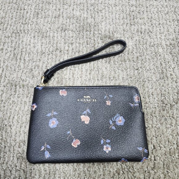 Coach Wristlet Wallet Black Floral Women's Size Small - Picture 1 of 11